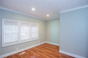 13 Island Ave, Portsmouth, RI 02871 - Photo 15