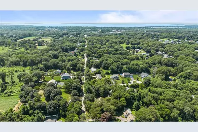 93 Kickemuit Avenue, Bristol, RI 02809 - Photo 33