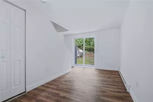 27 South St, West Warwick, RI 02893 - Photo 13
