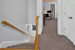 87 N Bend St, Pawtucket, RI 02860 - Photo 15