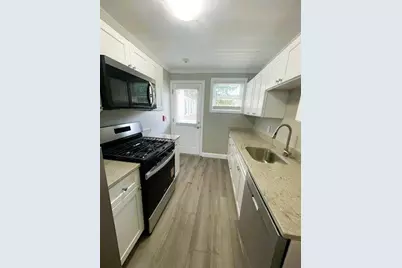 568 Prospect Street #1R, Woonsocket, RI 02895 - Photo 3