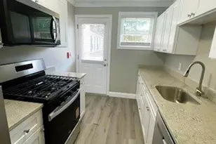 568 Prospect St, Woonsocket, RI 02895 - Photo 3