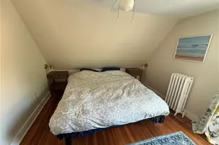 28 Calvert St, Newport, RI 02840 - Photo 9
