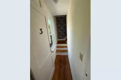28 Calvert Street #3, Newport, RI 02840 - Photo 3
