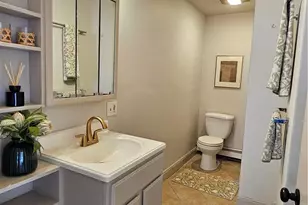 104 Chapin Ave, Providence, RI 02909 - Photo 13