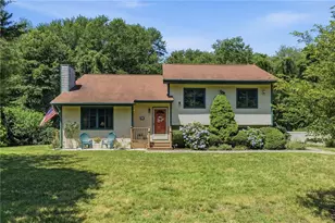 401 Gondola Ave, Jamestown, RI 02835 - Photo 1