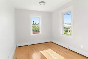 8 Marcello St, Providence, RI 02919 - Photo 13