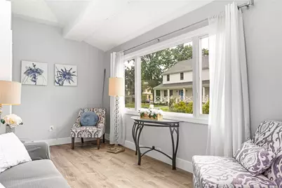 26 Bowden Avenue, Barrington, RI 02806 - Photo 5