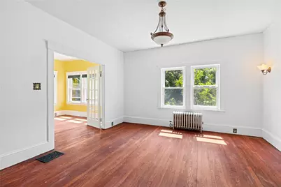 544 Harris Avenue, Woonsocket, RI 02895 - Photo 9