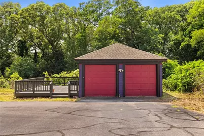 544 Harris Avenue, Woonsocket, RI 02895 - Photo 31