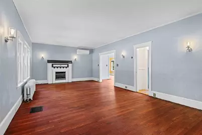 544 Harris Avenue, Woonsocket, RI 02895 - Photo 7
