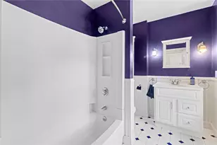 544 Harris Ave, Woonsocket, RI 02895 - Photo 25