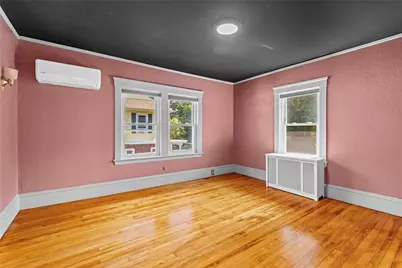 544 Harris Avenue, Woonsocket, RI 02895 - Photo 21