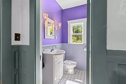 544 Harris Avenue, Woonsocket, RI 02895 - Photo 17