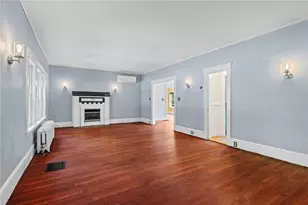 544 Harris Ave, Woonsocket, RI 02895 - Photo 7