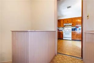 117 Orchard St, East Providence, RI 02914 - Photo 27