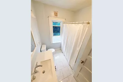 272 Washington Avenue, Providence, RI 02905 - Photo 15