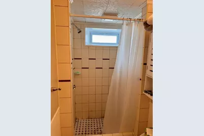 380 Liverpool Avenue #2, Pawtucket, RI 02861 - Photo 5