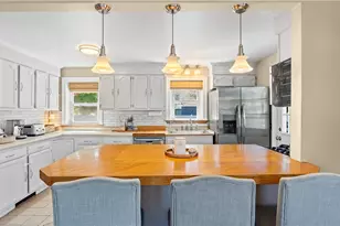 6 Nevada Ave, East Providence, RI 02916 - Photo 9