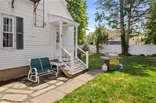 6 Nevada Ave, East Providence, RI 02916 - Photo 35