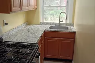 17 Wilson St, Pawtucket, RI 02861 - Photo 9