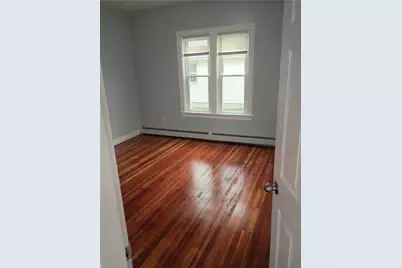 17 Wilson Street, Pawtucket, RI 02861 - Photo 5