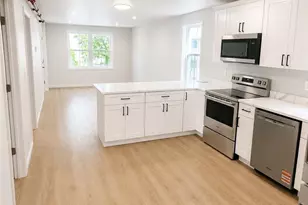 134 Florence St, Providence, RI 02909 - Photo 11