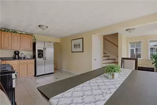 73 Harvard Ave, Warwick, RI 02889 - Photo 11