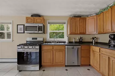 73 Harvard Avenue, Warwick, RI 02889 - Photo 7