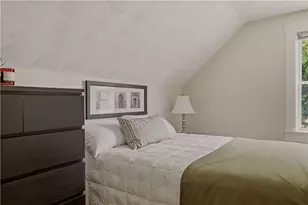 73 Harvard Ave, Warwick, RI 02889 - Photo 31