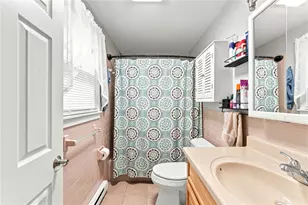27 Cowesett Ave, West Warwick, RI 02893 - Photo 11