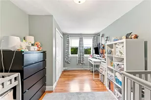 27 Cowesett Ave, West Warwick, RI 02893 - Photo 13
