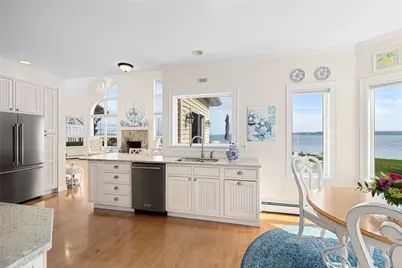 139 Hemlock Avenue, Warwick, RI 02886 - Photo 9