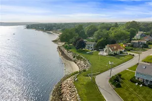 139 Hemlock Ave, Warwick, RI 02886 - Photo 1