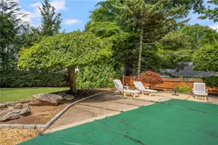 22 Golden View Dr, Johnston, RI 02919 - Photo 41