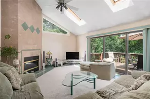 22 Golden View Dr, Johnston, RI 02919 - Photo 17