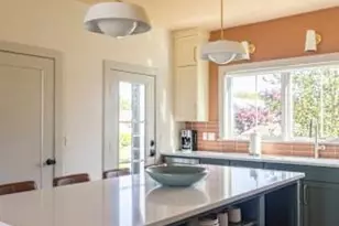 557 Bristol Ferry Rd, Portsmouth, RI 02871 - Photo 3