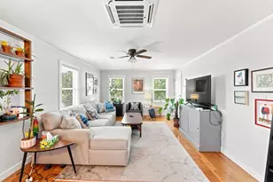 41 Rochambeau Ave, Providence, RI 02906 - Photo 13