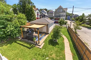 41 Rochambeau Ave, Providence, RI 02906 - Photo 11