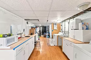 41 Rochambeau Ave, Providence, RI 02906 - Photo 45
