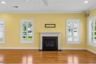 221 Wickford Court #221, North Kingstown, RI 02852 - Photo 7
