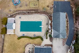 5 Lenihan Ln, East Greenwich, RI 02818 - Photo 5