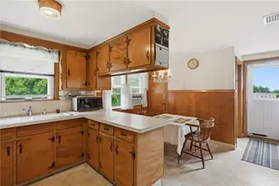 27 Danby St, Providence, RI 02904 - Photo 13