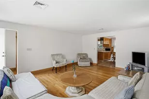 27 Danby St, Providence, RI 02904 - Photo 11