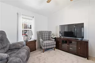 27 Woodward Rd, Lincoln, RI 02865 - Photo 7