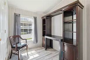 27 Woodward Rd, Lincoln, RI 02865 - Photo 9