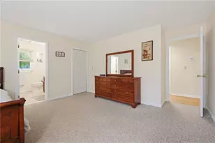 185 Manville Hill Rd, Cumberland, RI 02864 - Photo 15