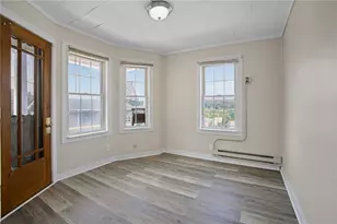 84 Spring St, Lincoln, RI 02838 - Photo 9