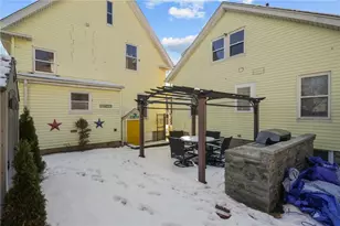 207 California Ave, Providence, RI 02905 - Photo 37