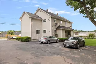 44 Newell St, West Warwick, RI 02893 - Photo 9